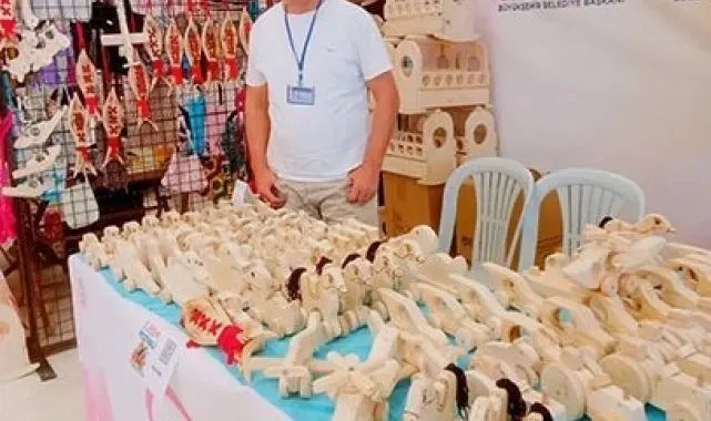 Kullanılmış paletler çocuklar için oyuncağa dönüştü