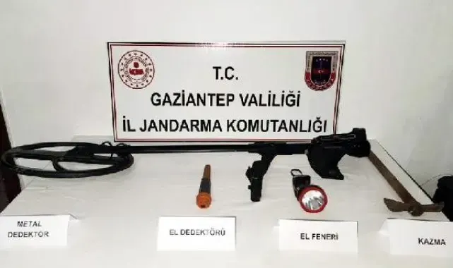 Gaziantep'te kaçak kazı operasyonu: 10 gözaltı