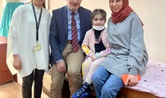 Minik Elene Trabzon'da sağlığına kavuştu, tedavisinde görev alan doktorları unutmadı