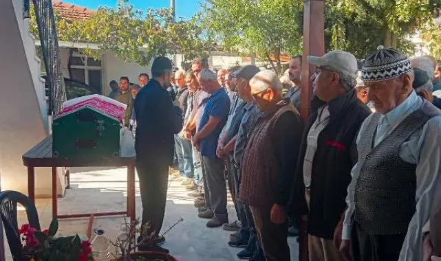 Alkollü sürücünün kullandığı minibüsün çarptığı bisikletli Ayça, toprağa verildi