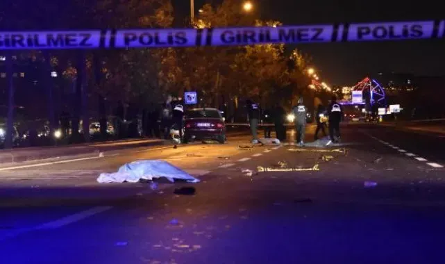 Otomobilin yayalara çarptığı kazada ölü sayısı 6'ya yükseldi