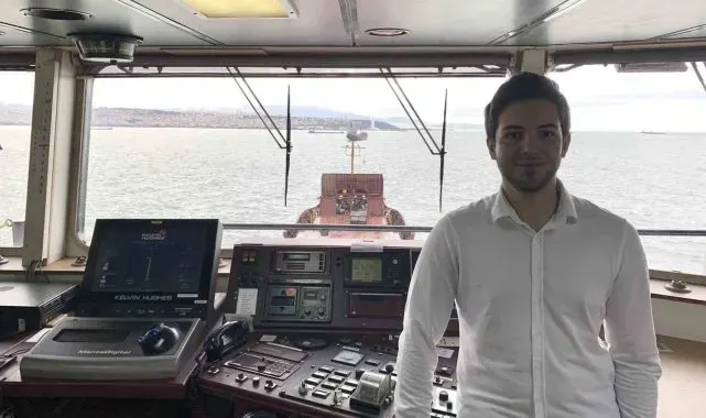 SUBÜ öğrencileri, +1 uygulamasını açık denizlerde yapıyor