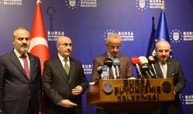 Bakan Uraloğlu: Hayata geçirdiğimiz her yeni yol ile ticaret ve turizmi canlandırdık