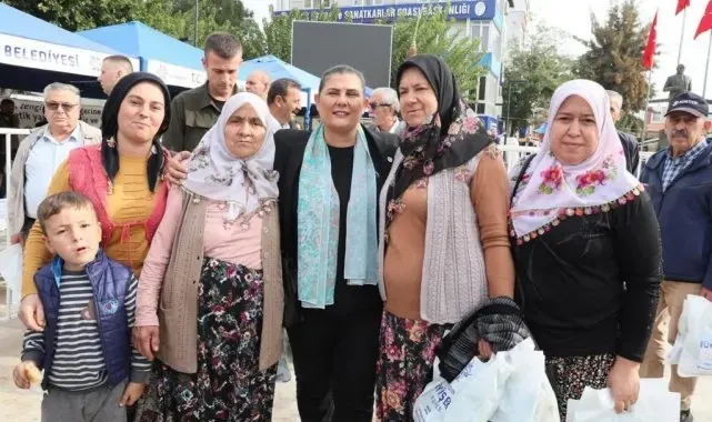 Köşklü vatandaşlar ve esnaf Çerçioğlu'na yoğun ilgi gösterdi