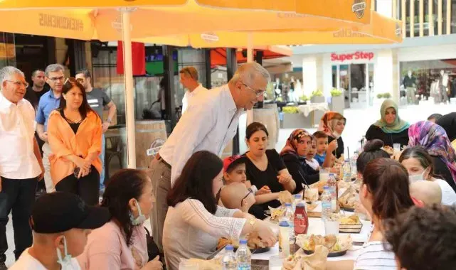 Başkan Tarhan: "İlçemizde rehabilitasyon merkezini hayata geçireceğiz"