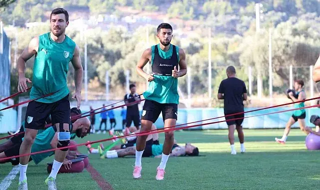 Burhan Eşer: "Genç ve dinamik bir takım oluşturmaya çalışıyoruz"
