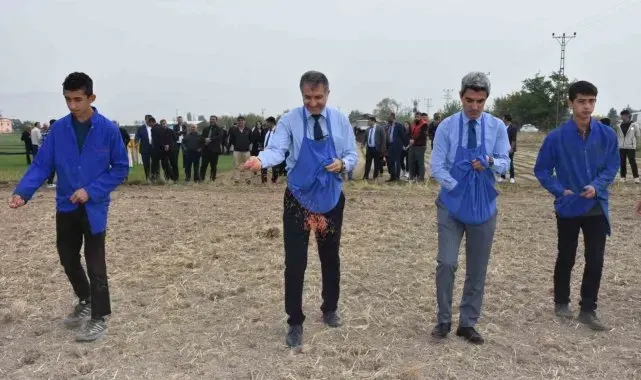 Ziraat okulunda hedef 120 ton buğday üretimi