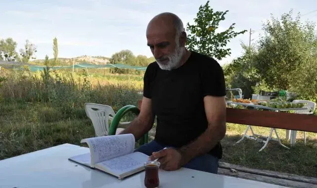 Şair çiftçinin ilham kaynağı doğa