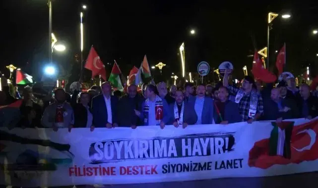 Kütahya'da 'Filistin'e destek siyonizme lanet' mitingi