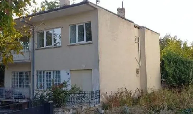 Husumetlisini vurmak için Kayseri'den Kırşehir'e geldi; yanlış kişiyi yaraladı