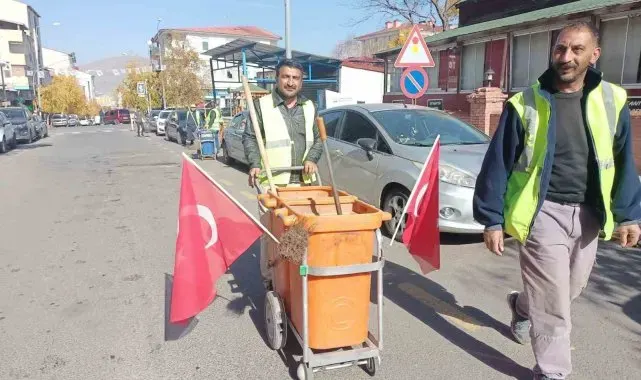 Ardahan'da Cumhuriyetin 100.yılı coşkuyla kutlandı