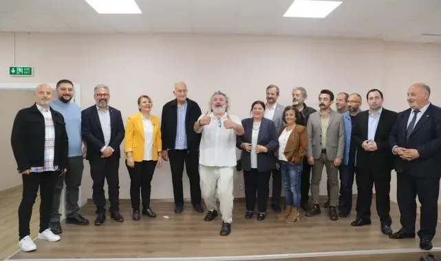Leyla Atakan Kütüphanesi, sanatçı Müfit Can Saçıntı'yı misafir etti