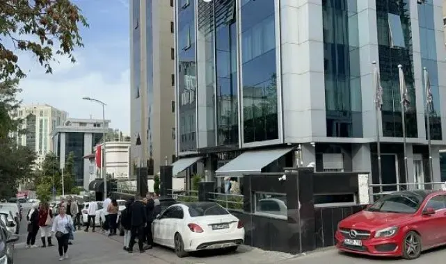 Dilan Polat'a ait şirketlerde arama - 1