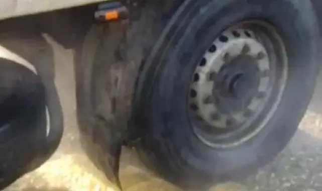 Batman'da asit yüklü TIR'daki sızıntı ekipleri harekete geçirdi