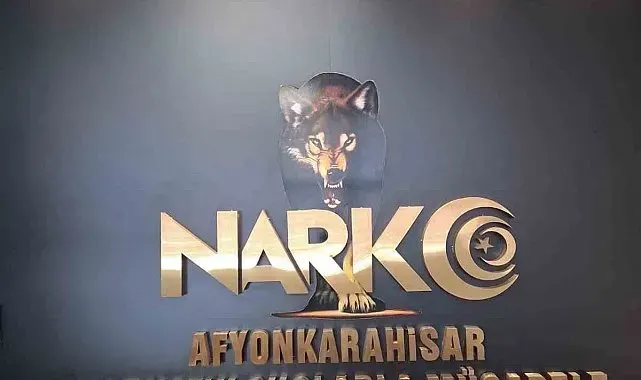 Otomobilde 1 kilo 100 gram uyuşturucu madde ile yakalanan şahıs tutuklandı