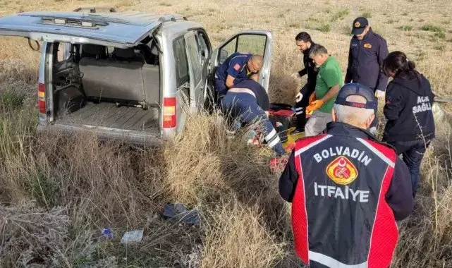 Kazada yaralanarak hastaneye kaldırılan 4 yaralıdan biri yaşamını yitirdi