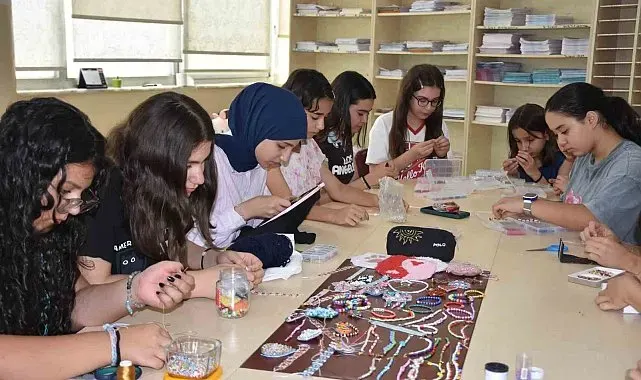 Şahinbey'de yaz tatili sanatla renkleniyor