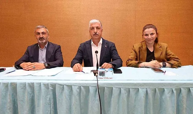 Dilovası meclisinde yatırımlar masaya yatırıldı