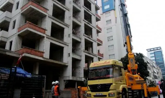 Adana'da günlüğü 1500 liraya çalışacak inşaat işçisi bulunamıyor