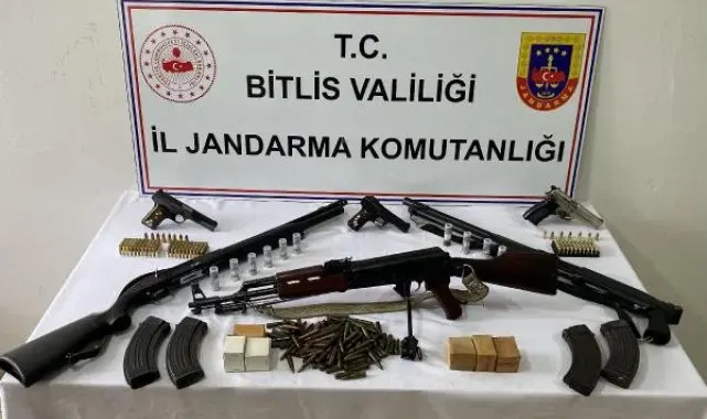 Sosyal medyada silahlı poz verenlere jandarmadan operasyon