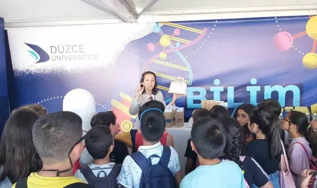 Bilim festivalinde Düzce Üniversitesi'ne yoğun ilgi