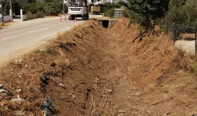 Fethiye'de 37 kilometre dere temizliği yapıldı