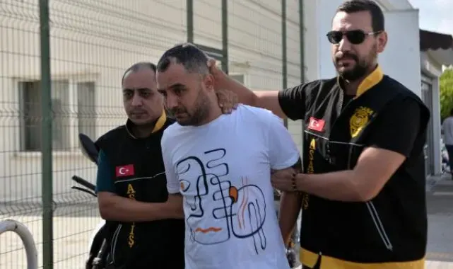 Sevgilisini boğmaya çalışıp, yardım etmek isteyeni öldüren şüpheli tutuklandı