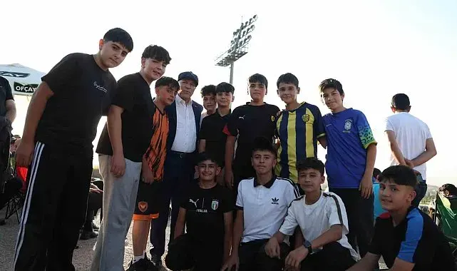 Başkan Sekmen: "Mavi beyaz sevdamızın her daim yanında olacağız"