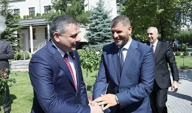 Bakan Çiftçi, Libyalı mevkidaşı ile bir araya geldi
