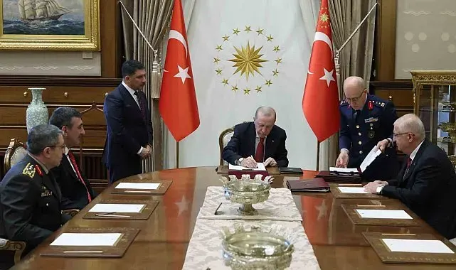 Cumhurbaşkanı Erdoğan: "Yüksek Askerî Şûrada aldığımız kararlar ülkemiz, milletimiz ve kahraman ordumuz için hayırlara vesile olsun"