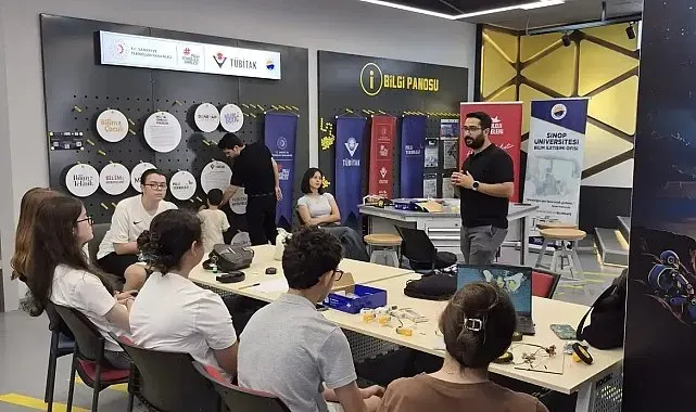 Sinop'ta geleceğin meslekleri liseli öğrencilere anlatıldı