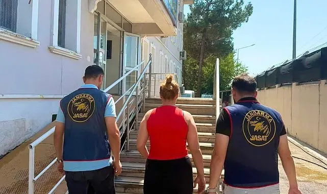 Batman JASAT'tan firari hükümlü operasyonu: 15 yıl hapis cezası bulunan kadın yakalandı