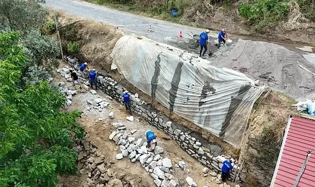Karabağlar Mahallesi'nde taş duvar çalışması tamamlandı