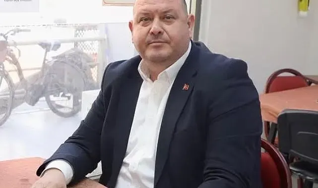 Menderes Belediyesine operasyon: Başkan ve 13 kişi gözaltında
