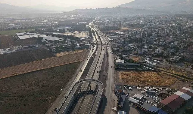 Kahramanmaraş'ta sanayi kavşağında ana güzergah ulaşıma açıldı