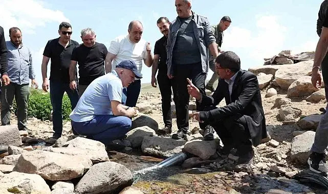 Başkan Sekmen'den Akdağ Mahallesi'ne çıkarma
