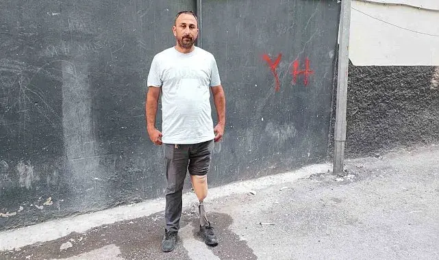Protez bacaklı temizlik görevlisi 700 lira alacağı için İBAN verdi, 16 yıllık işinden oldu