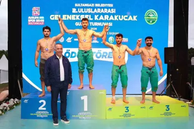 Sultangazi’de 2. Uluslararası Karakucak Güreş Turnuvası Gerçekleşti