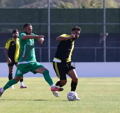 Aliağa FK Sahasında Isparta 32 Spor'u 2-0 Geçti