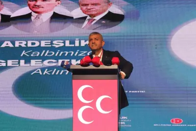 MHP İzmir İl Kongresi'nde Veysel Şahin Güven Tazeledi