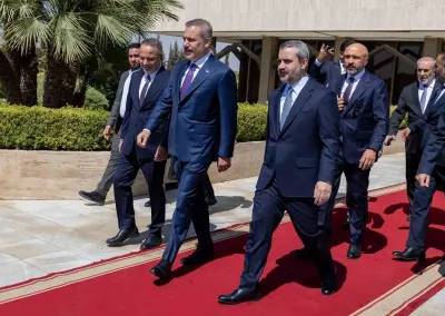 Dışişleri Bakanı Hakan Fidan Şam'da: Suriye Dışişleri Bakanı Şeybani Tarafından Karşılandı