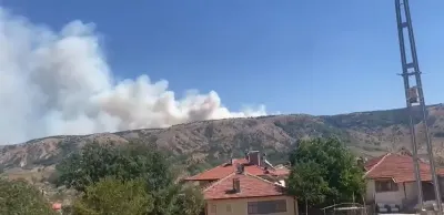 Ankara ve Çankırı Sınırında Orman Yangını: Ekiplerin Müdahalesi Sürüyor