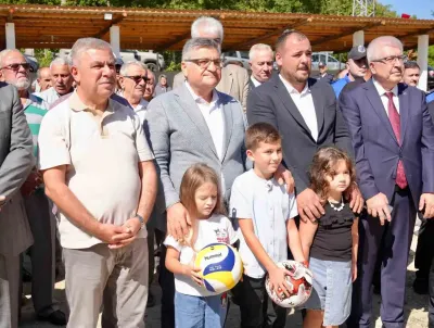 Sinop'ta Kozcuğaz Köy Yaşam Merkezi Düzenlenen Törenle Hizmete Açıldı