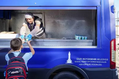 İzmir Büyükşehir Belediyesi'nden Çocuklar İçin Gıda Güvenliği ve Beslenme Hamlesi
