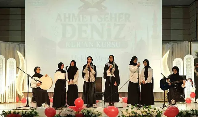 Yaz Kur'an kursu öğrencileri ilahi yarışmasında buluştu
