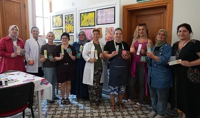 Tekirdağ'da kadınlar yaz atölyelerinde sanatla buluştu