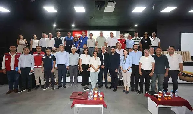 Muğla Büyükşehir'den Milas'ta muhtarlarla koordinasyon toplantısı