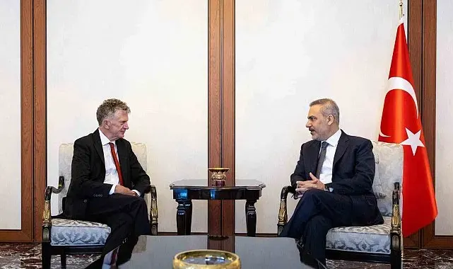 Bakan Fidan, Birleşik Krallık Ulusal Güvenlik Danışmanı Powell'ı kabul etti