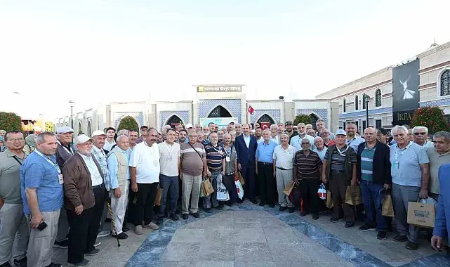 Konya Büyükşehir'in emeklilere "Hatırdan Hatıraya Kültür Turları" sürüyor
