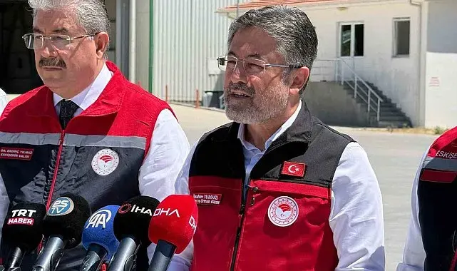 Bakan Yumaklı: "Bitkisel üretimde Cumhuriyet tarihimizin rekorunu bekliyorum"
